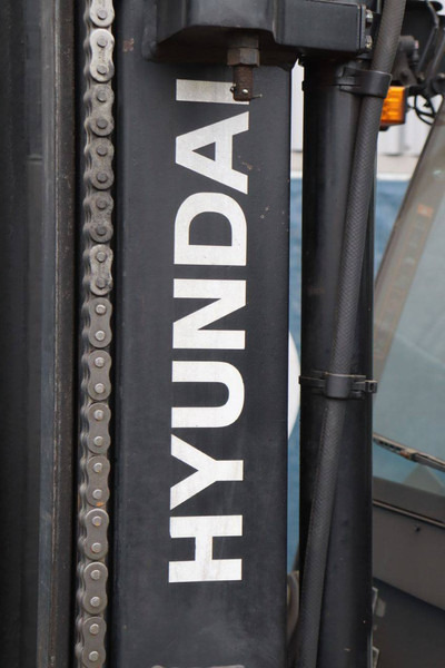 رافعة شوكية ديزل Hyundai 50DA-9A: صور 12