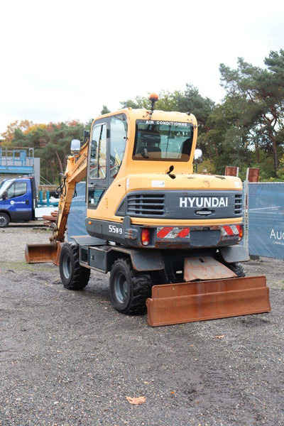 Hyundai 55W-9 - حفارة على عجلات: صور 4 Hyundai 55W-9 - حفارة على عجلات: صور 4