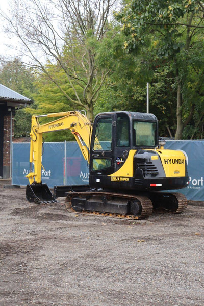 Hyundai R55-7 - حفارات زحافة: صور 4 Hyundai R55-7 - حفارات زحافة: صور 4