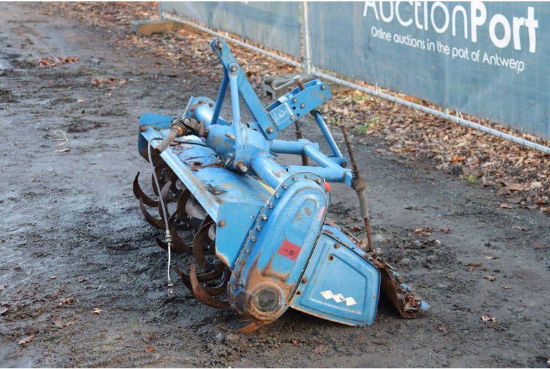 Iseki RA1360 - ال معدات حراثه: صور 4 Iseki RA1360 - ال معدات حراثه: صور 4