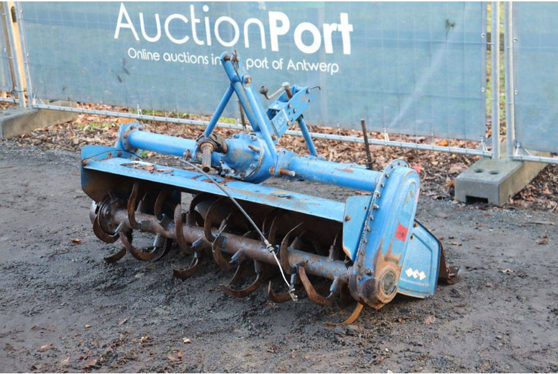 Iseki RA1360 - ال معدات حراثه: صور 3 Iseki RA1360 - ال معدات حراثه: صور 3