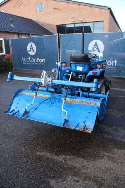 Iseki TU1600 - جرار: صور 5 Iseki TU1600 - جرار: صور 5