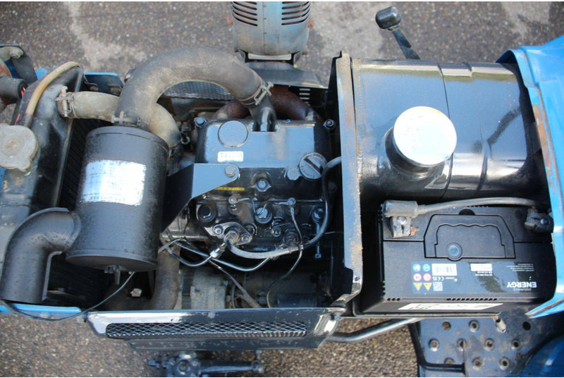 جرار Iseki TX1210F: صور 11