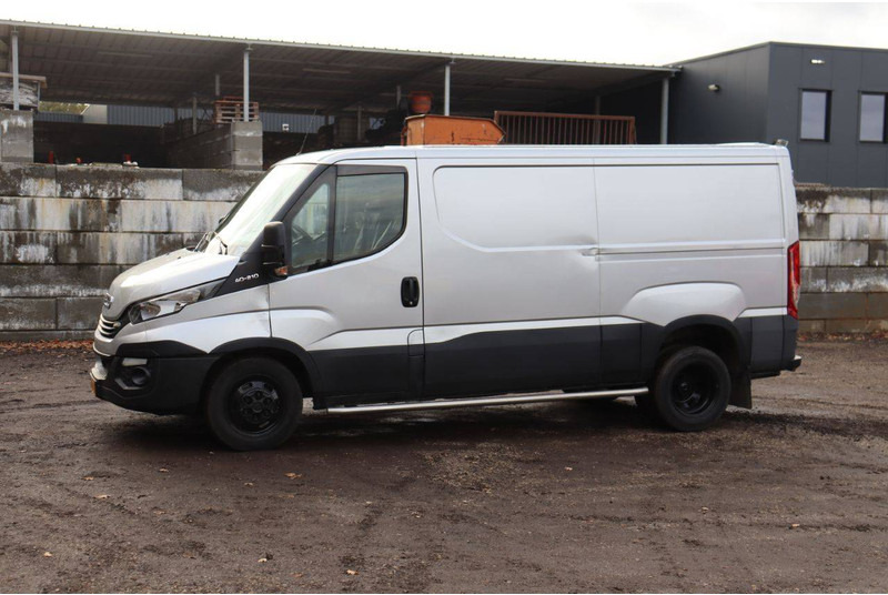 Iveco Daily 40C21 - فان: صور 1 Iveco Daily 40C21 - فان: صور 1