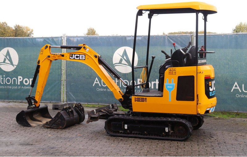 JCB Electric - حفارة مصغرة: صور 3 JCB Electric - حفارة مصغرة: صور 3
