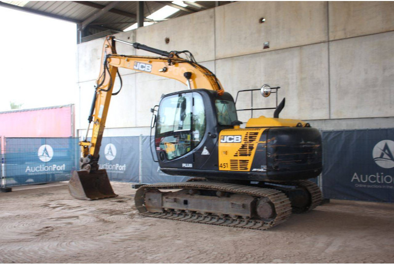 JCB JS130LC - حفارات زحافة: صور 3 JCB JS130LC - حفارات زحافة: صور 3