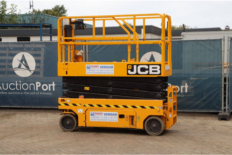 JCB S2632E - رافعات مقصية: صور 3 JCB S2632E - رافعات مقصية: صور 3
