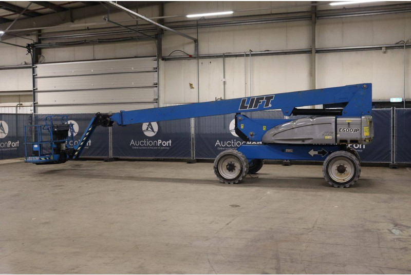 JLG E600JP - رافعات سلة تلسكوبية: صور 3 JLG E600JP - رافعات سلة تلسكوبية: صور 3