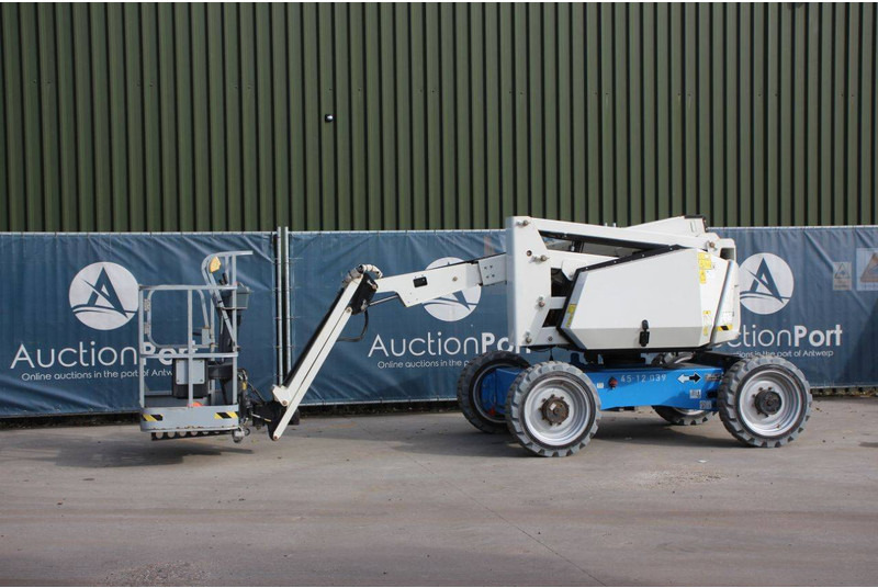 JLG H340AJ - رافعات سلة مفصلية: صور 1 JLG H340AJ - رافعات سلة مفصلية: صور 1