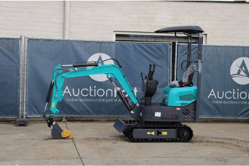 Kato - حفارة مصغرة: صور 1 Kato - حفارة مصغرة: صور 1