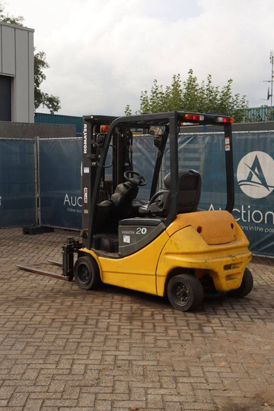 Komatsu FB20A-12 - رافعة شوكية كهربائية: صور 4 Komatsu FB20A-12 - رافعة شوكية كهربائية: صور 4