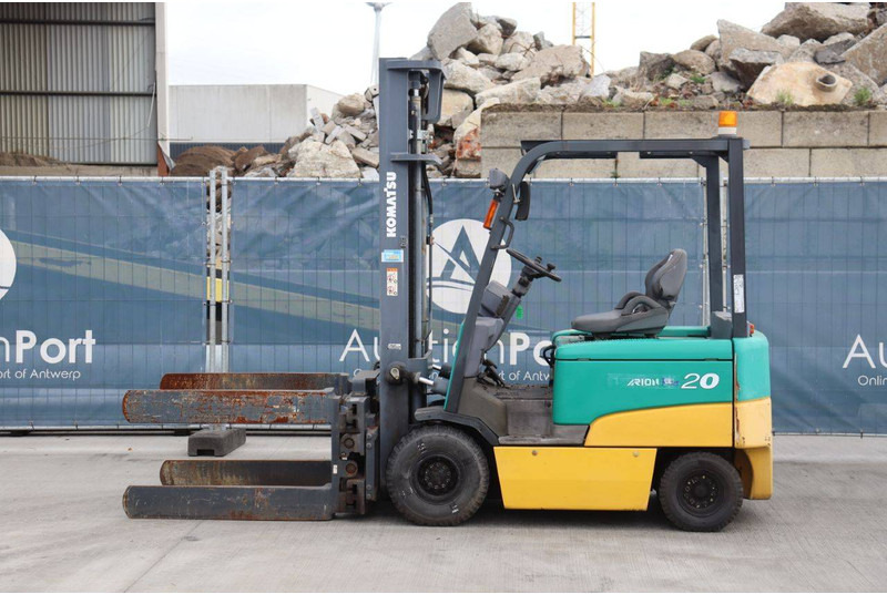 Komatsu FB20EX-11 - رافعة شوكية كهربائية: صور 2 Komatsu FB20EX-11 - رافعة شوكية كهربائية: صور 2