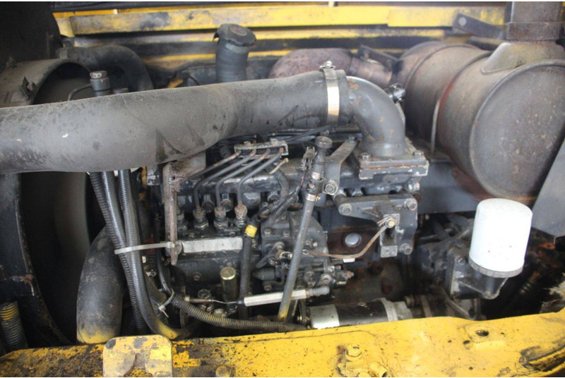 حفارات زحافة Komatsu PC60-7: صور 20