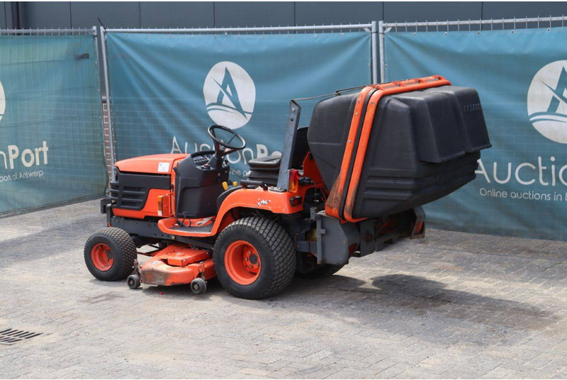 Kubota BX2200D - جزازة المروج: صور 3 Kubota BX2200D - جزازة المروج: صور 3