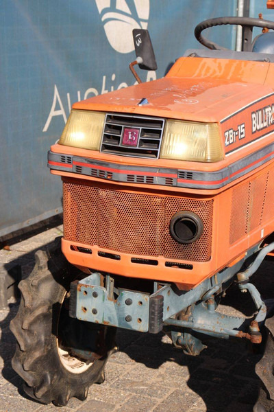 جرار Kubota Bulltra ZB1-15: صور 9