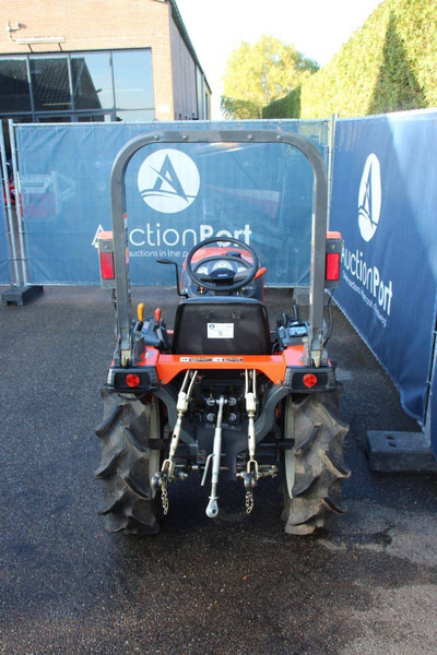 Kubota JB16 - جرار: صور 4 Kubota JB16 - جرار: صور 4