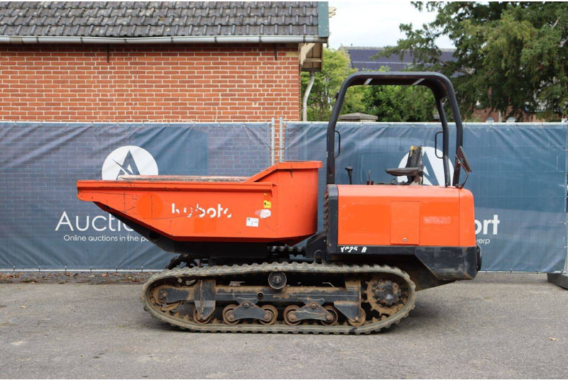 Kubota KC250 - قلابة شاحنة: صور 2 Kubota KC250 - قلابة شاحنة: صور 2