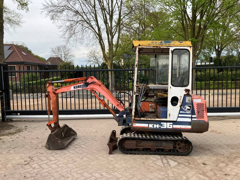 Kubota KH-36 - حفارة مصغرة: صور 2 Kubota KH-36 - حفارة مصغرة: صور 2