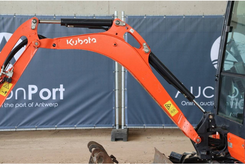 حفارة مصغرة Kubota KX019-4: صور 11