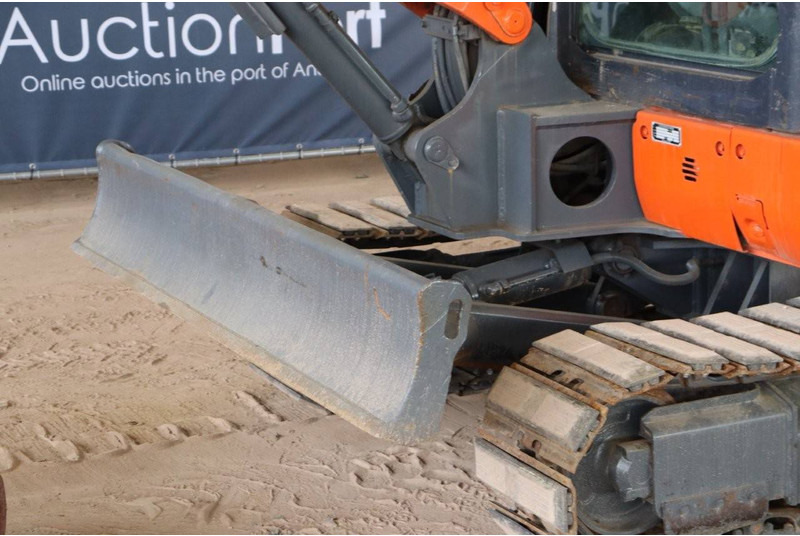 حفارات زحافة Kubota KX155-5: صور 15 حفارات زحافة Kubota KX155-5: صور 15