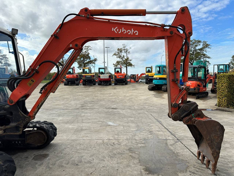 حفارات زحافة Kubota U-45-3: صور 14