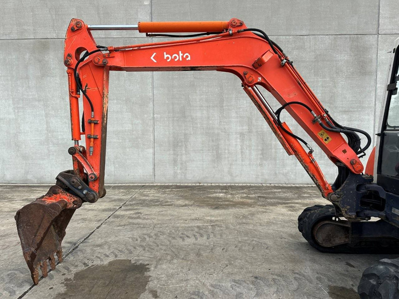 حفارات زحافة Kubota U-45-3: صور 13