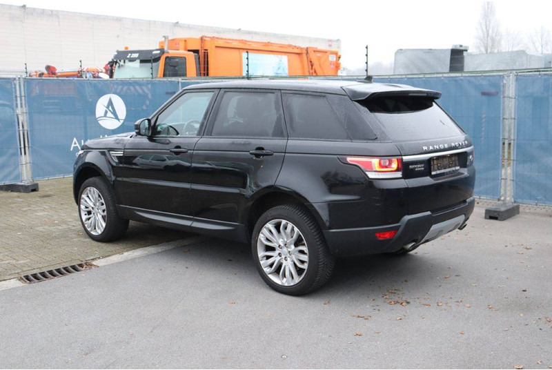 Land Rover Range Rover Sport - سيارة دفع رباعي: صور 5 Land Rover Range Rover Sport - سيارة دفع رباعي: صور 5