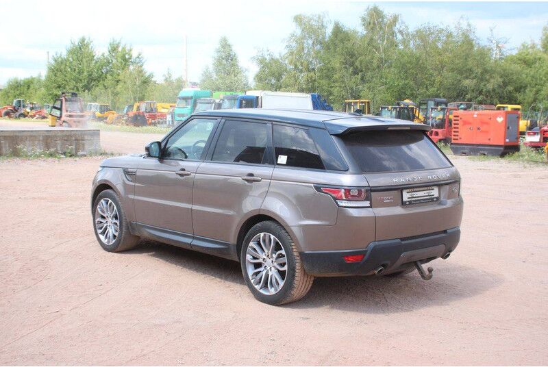 Land Rover Range Rover Sport - سيارة دفع رباعي: صور 3 Land Rover Range Rover Sport - سيارة دفع رباعي: صور 3