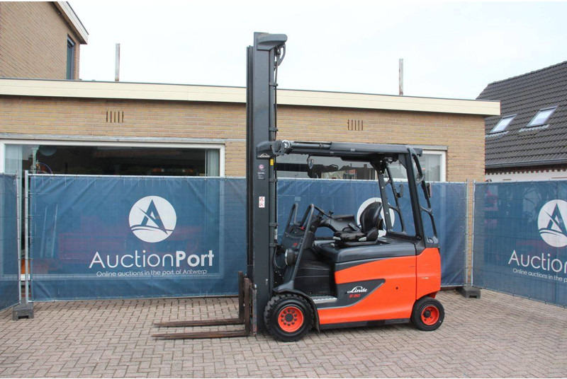 Linde E30RHL-01/600 - رافعة شوكية كهربائية: صور 1 Linde E30RHL-01/600 - رافعة شوكية كهربائية: صور 1