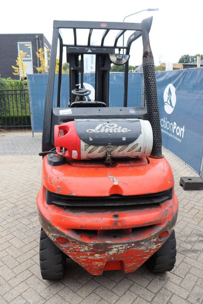 Linde H30T-03 - رافعة شوكية تعمل بالغاز: صور 5 Linde H30T-03 - رافعة شوكية تعمل بالغاز: صور 5