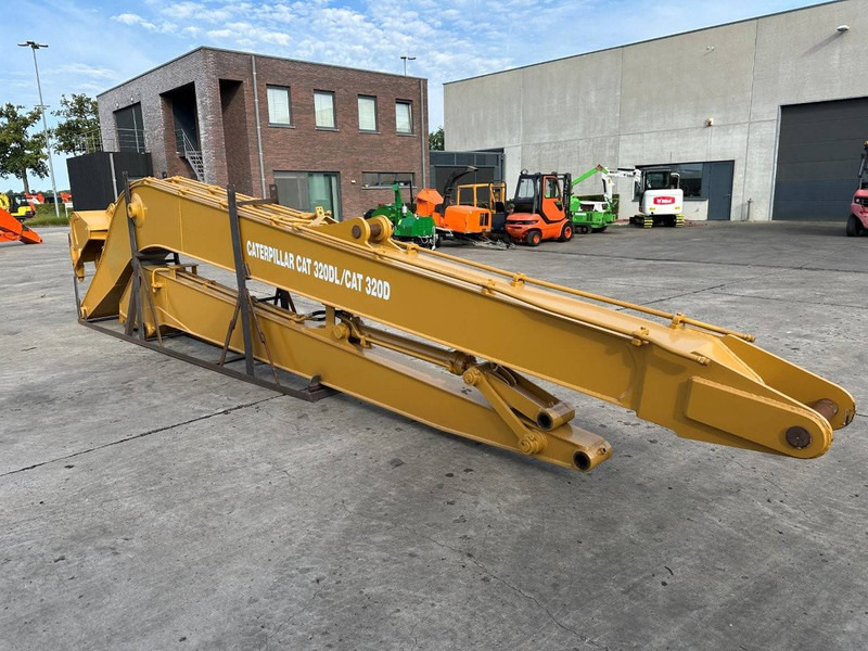 Long reach arm + voorarm CAT 320D - ملحقات: صور 4 Long reach arm + voorarm CAT 320D - ملحقات: صور 4
