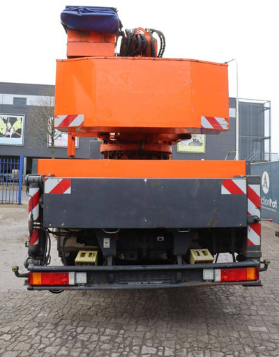 MAN 26.364 6x4 - شاحنة كرين: صور 3 MAN 26.364 6x4 - شاحنة كرين: صور 3