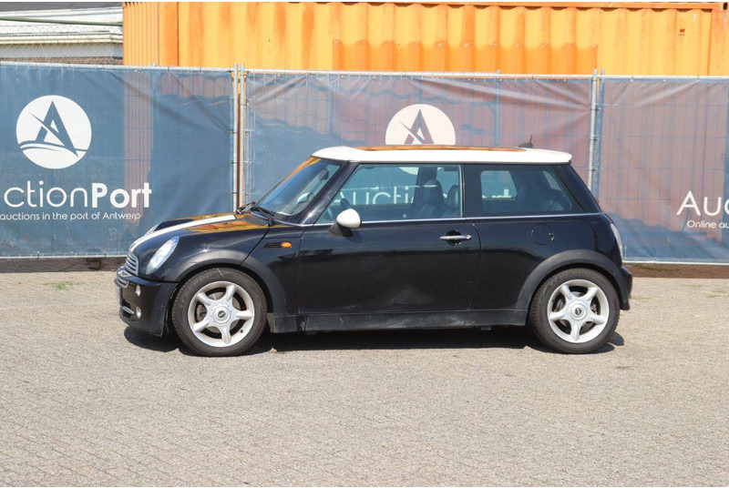 MINI Cooper - سيدان: صور 1 MINI Cooper - سيدان: صور 1