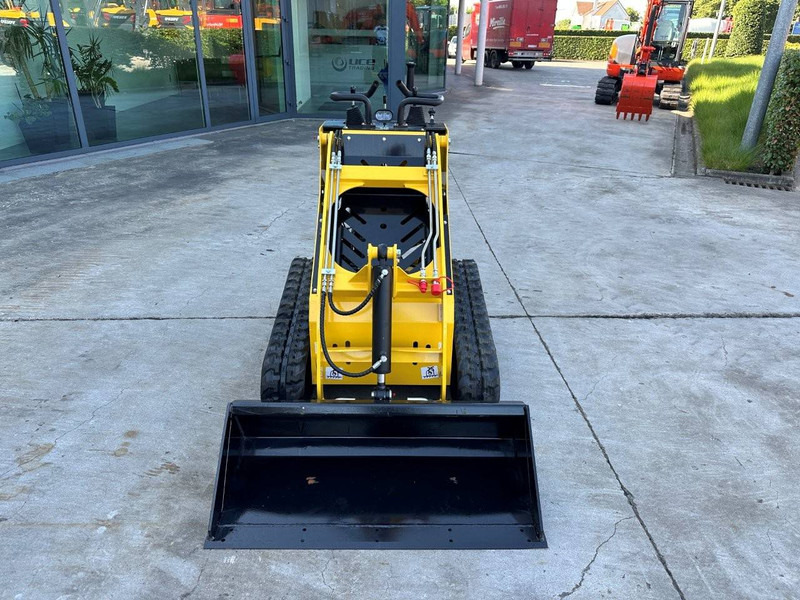 Machpro MP-S300 - اللودر المجنزر: صور 2 Machpro MP-S300 - اللودر المجنزر: صور 2