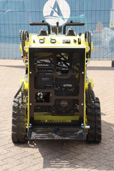 Machpro MPS330 - اللودر المجنزر: صور 5 Machpro MPS330 - اللودر المجنزر: صور 5