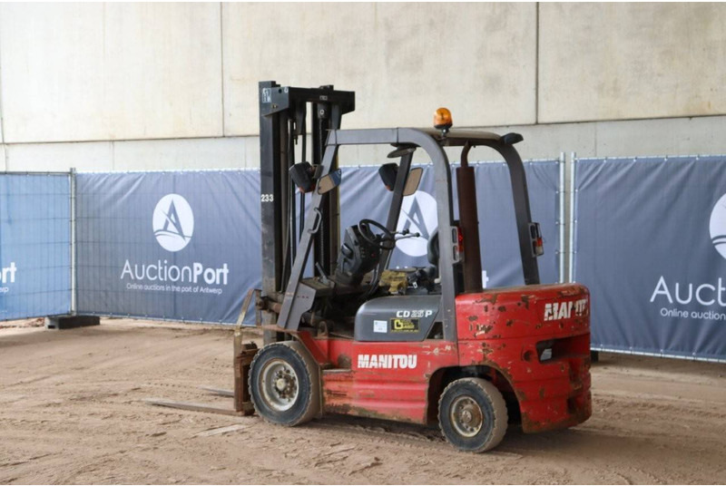Manitou CD 25 P - رافعة شوكية ديزل: صور 3 Manitou CD 25 P - رافعة شوكية ديزل: صور 3