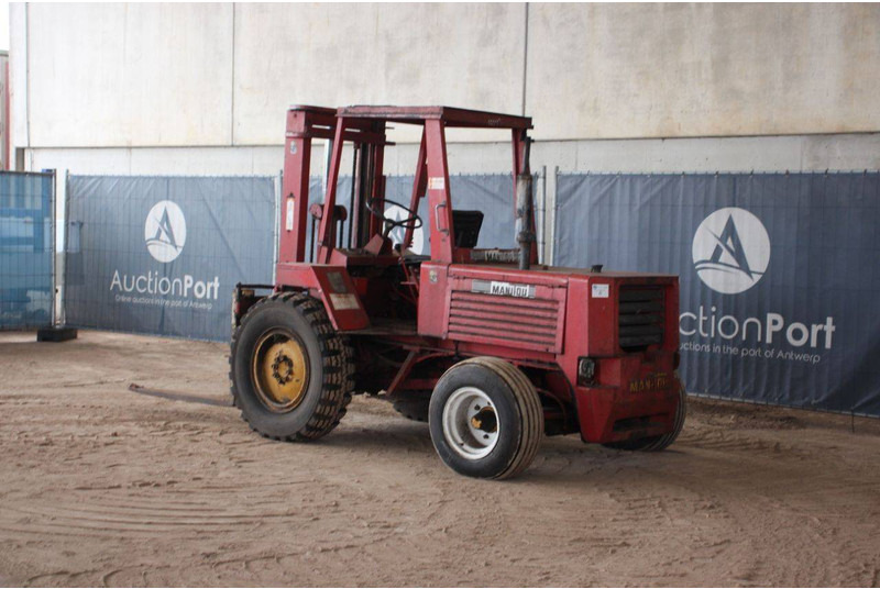 Manitou MC250 - شاحنات الطرق الوعرة: صور 3 Manitou MC250 - شاحنات الطرق الوعرة: صور 3