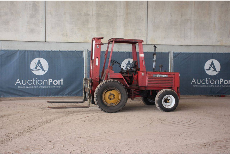Manitou MC250 - شاحنات الطرق الوعرة: صور 1 Manitou MC250 - شاحنات الطرق الوعرة: صور 1