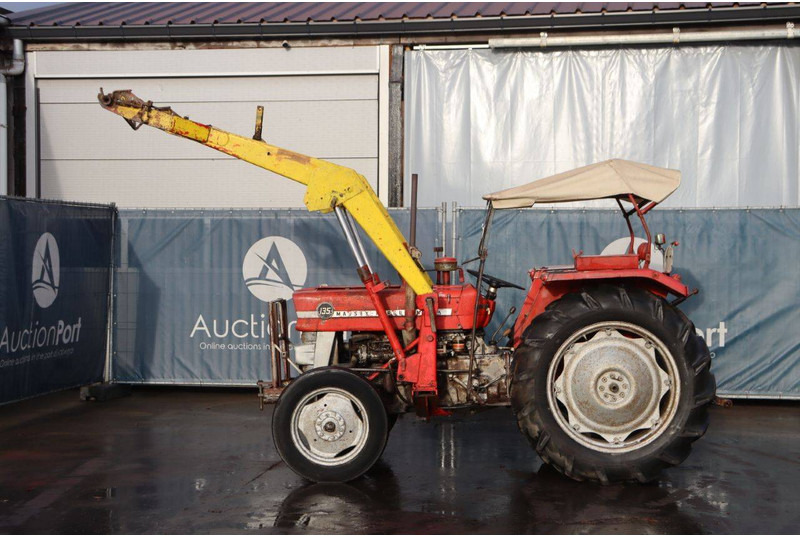 Massey Ferguson 135 - جرار: صور 2 Massey Ferguson 135 - جرار: صور 2