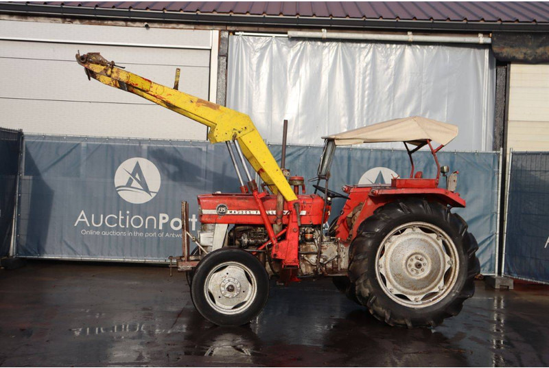 Massey Ferguson 135 - جرار: صور 1 Massey Ferguson 135 - جرار: صور 1