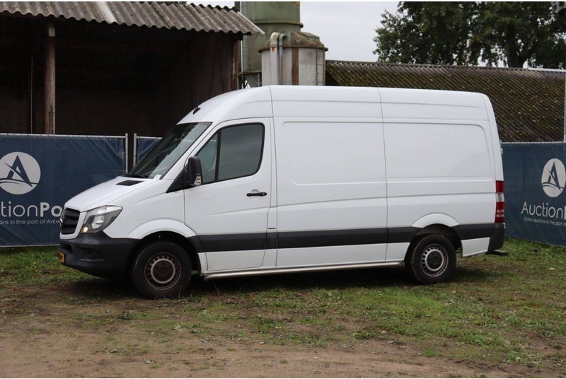 Mercedes-Benz Sprinter 210 CDI - فان: صور 1 Mercedes-Benz Sprinter 210 CDI - فان: صور 1