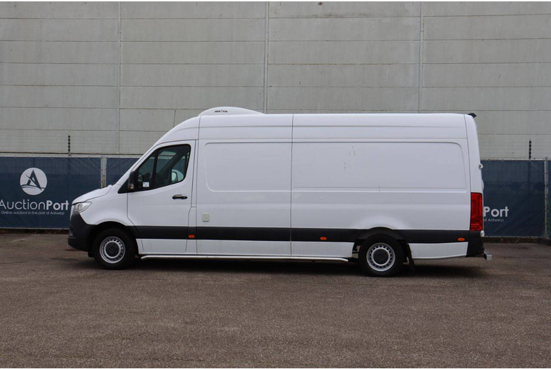 Mercedes-Benz Sprinter - الشاحنات الصغيرة المبردة: صور 3 Mercedes-Benz Sprinter - الشاحنات الصغيرة المبردة: صور 3
