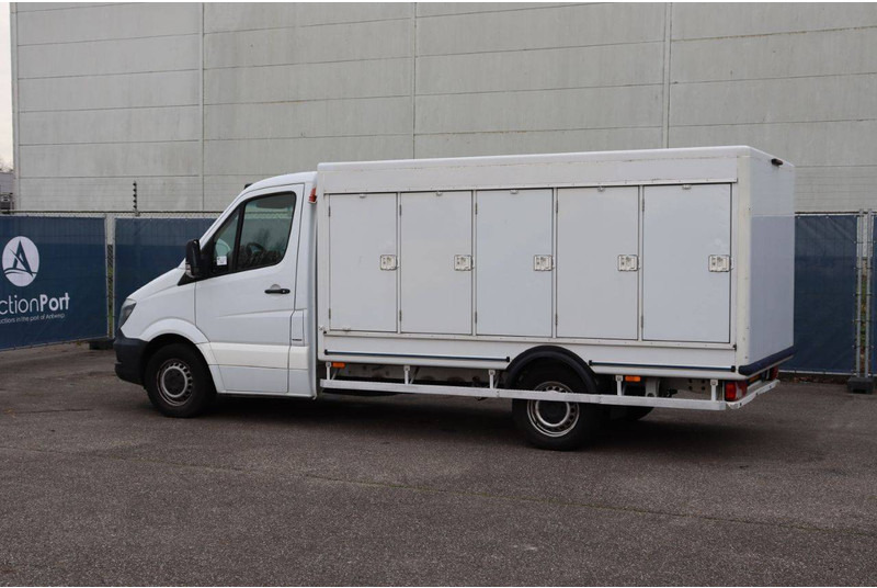 Mercedes-Benz Sprinter - الشاحنات الصغيرة صندوق مغلق: صور 4 Mercedes-Benz Sprinter - الشاحنات الصغيرة صندوق مغلق: صور 4