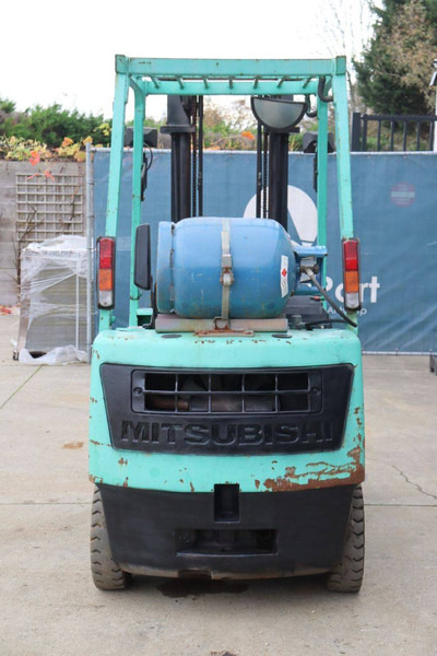 Mitsubishi FG15 - رافعة شوكية تعمل بالغاز: صور 5 Mitsubishi FG15 - رافعة شوكية تعمل بالغاز: صور 5