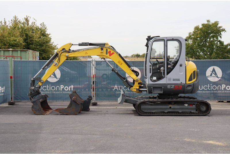 Neuson EZ53 - حفارات زحافة: صور 2 Neuson EZ53 - حفارات زحافة: صور 2