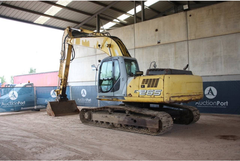 New Holland E265 - حفارات زحافة: صور 3 New Holland E265 - حفارات زحافة: صور 3