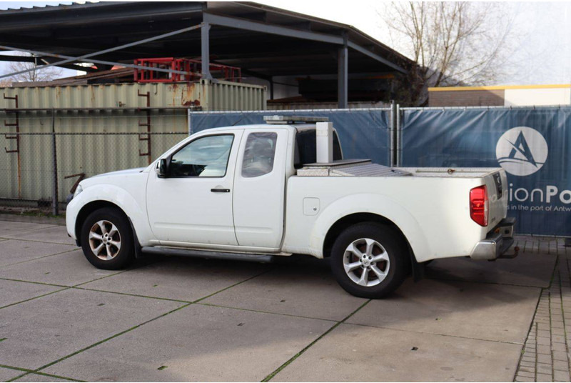 Nissan Navara NISSAN NAVARA - سيارة: صور 3 Nissan Navara NISSAN NAVARA - سيارة: صور 3