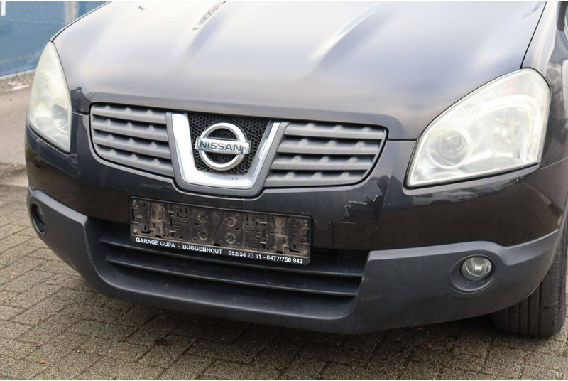 سيدان Nissan QASHQAI: صور 11