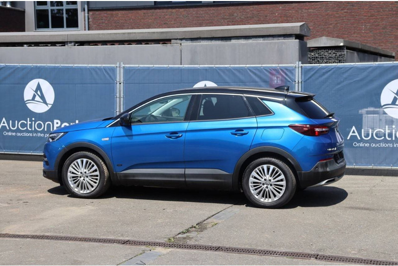 Opel Grandland X innovation - سيارة دفع رباعي: صور 3 Opel Grandland X innovation - سيارة دفع رباعي: صور 3