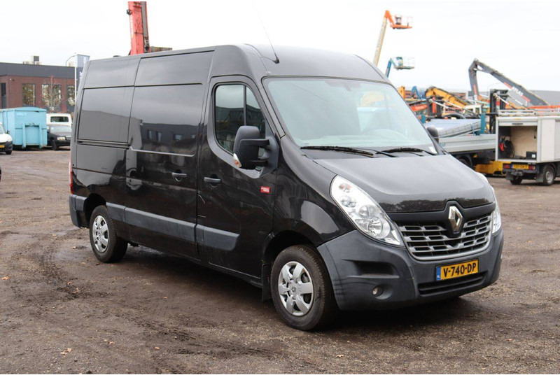 فان Renault Master: صور 7
